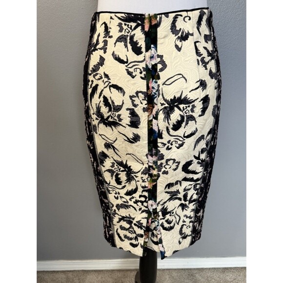 Beguile by Byron Lars Black Printed Midi Multicolored Stretch Pencil Skirt Sz 4 - Picture 3 of 9